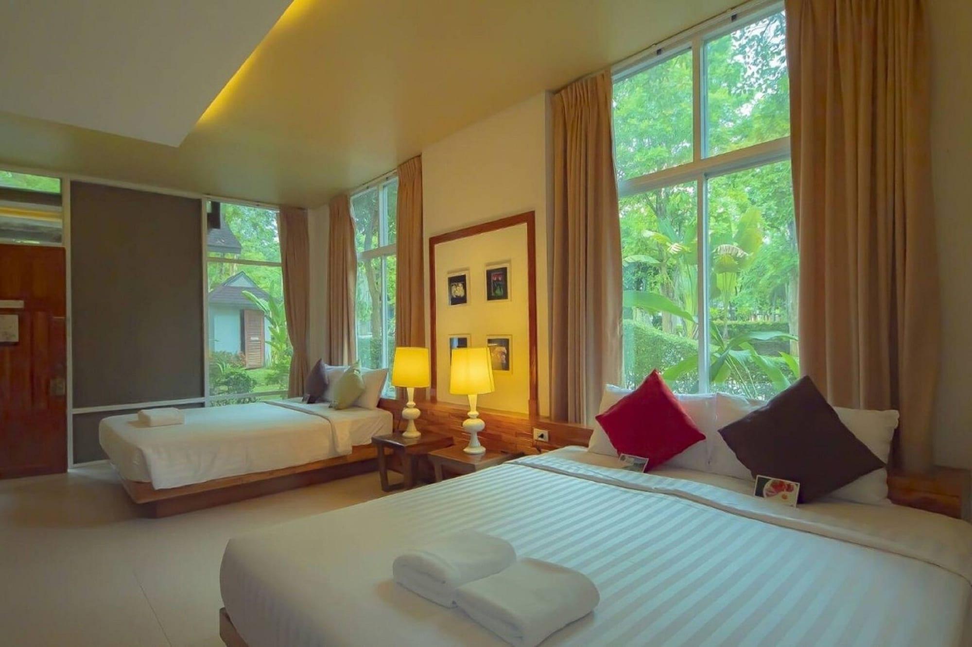 Nana Resort Kaeng Krachan Exterior foto